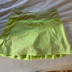 Lululemon Flash Polka Dot Pace Setter Pleated Skirt